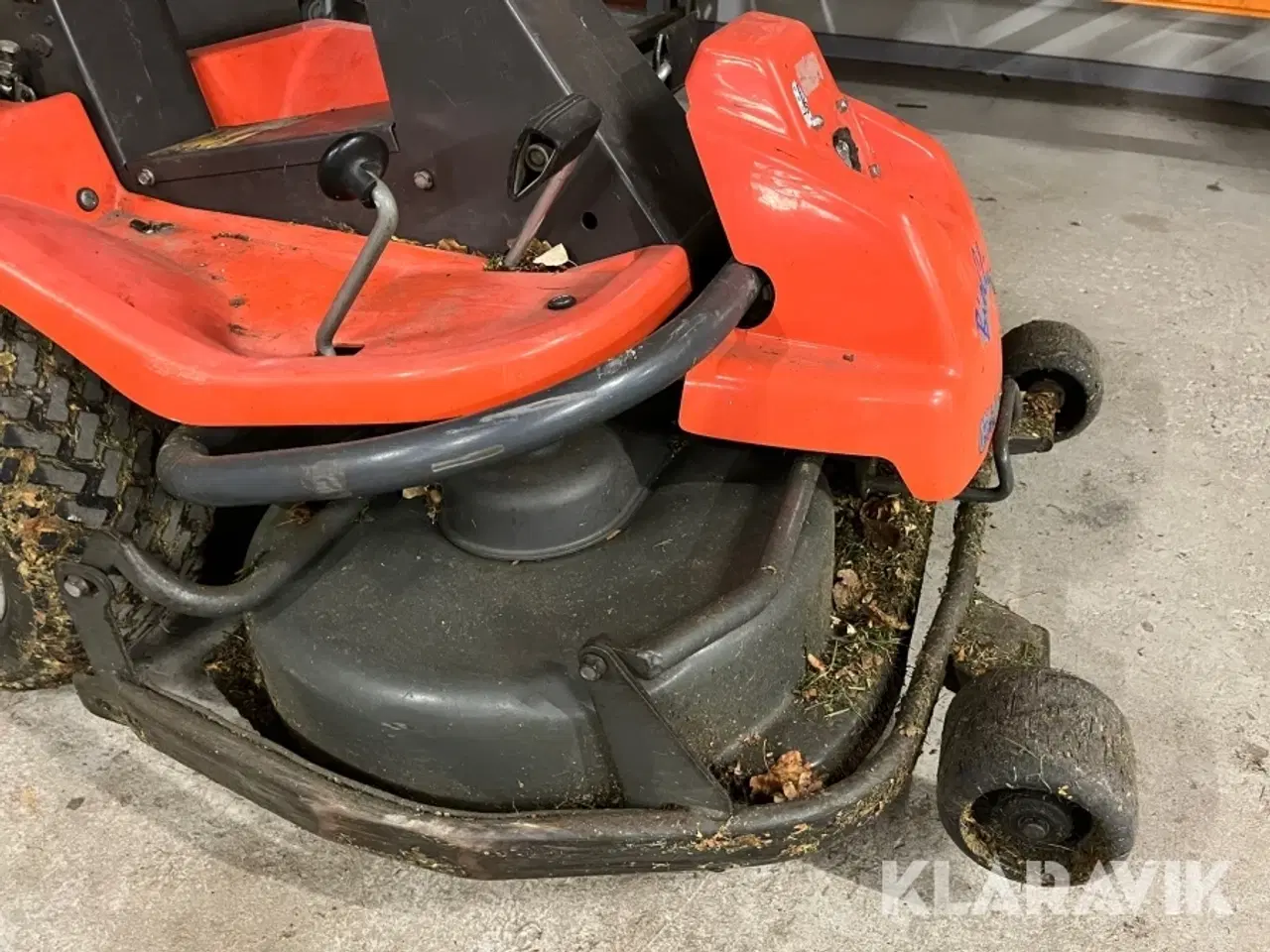 Billede 8 - Græsslåmaskine Husqvarna Rider R 13 Bioklip