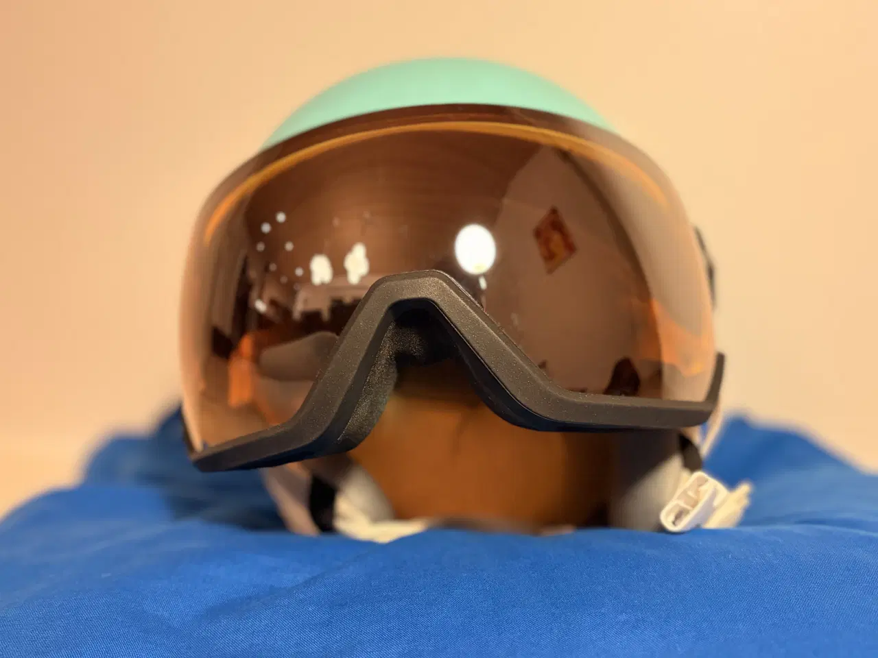 Billede 1 - Skihjelm med visir