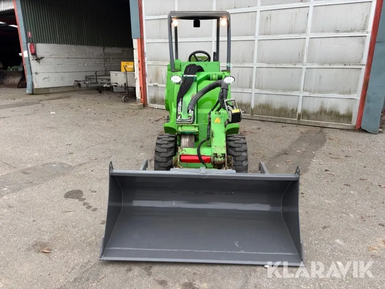 Billede 9 - Minilæsser Avant R28 Staldkat med udskud