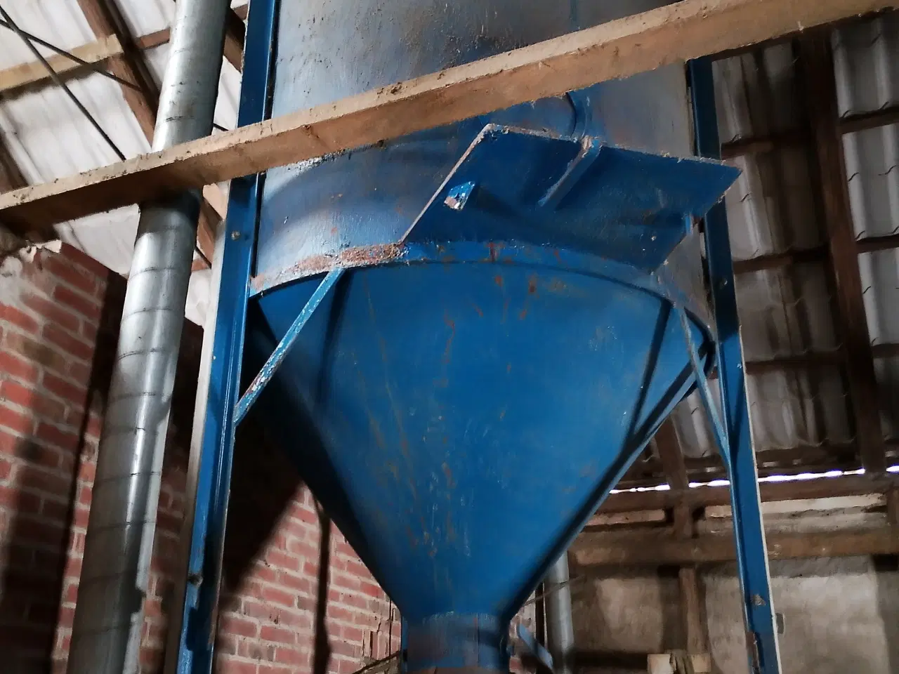 Billede 4 - Silo og kvæg gitre sælges