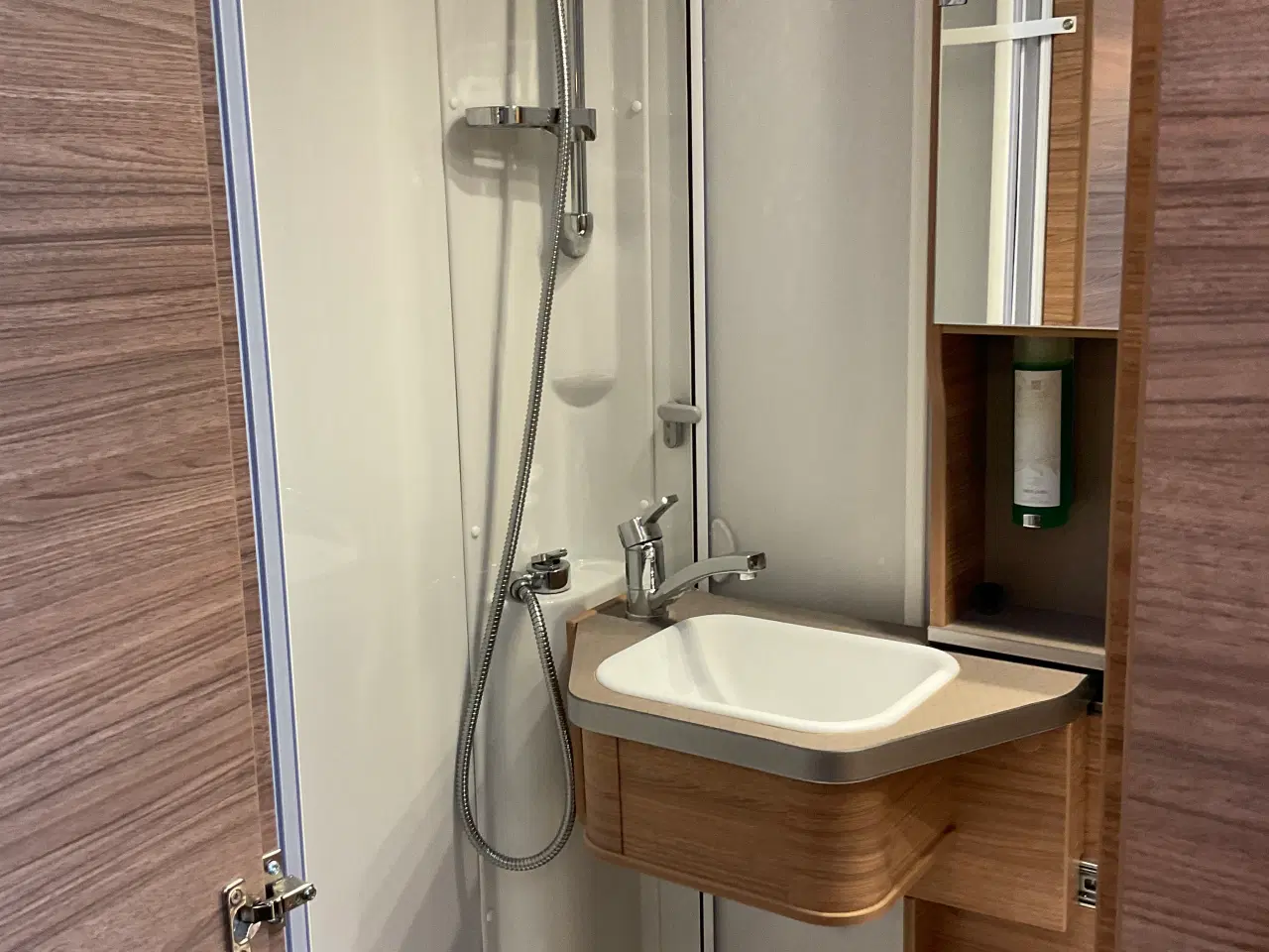 Billede 5 - CARA COMPACT 640 MEG FRA 2024 PÅ MERCEDES M. TRÆK