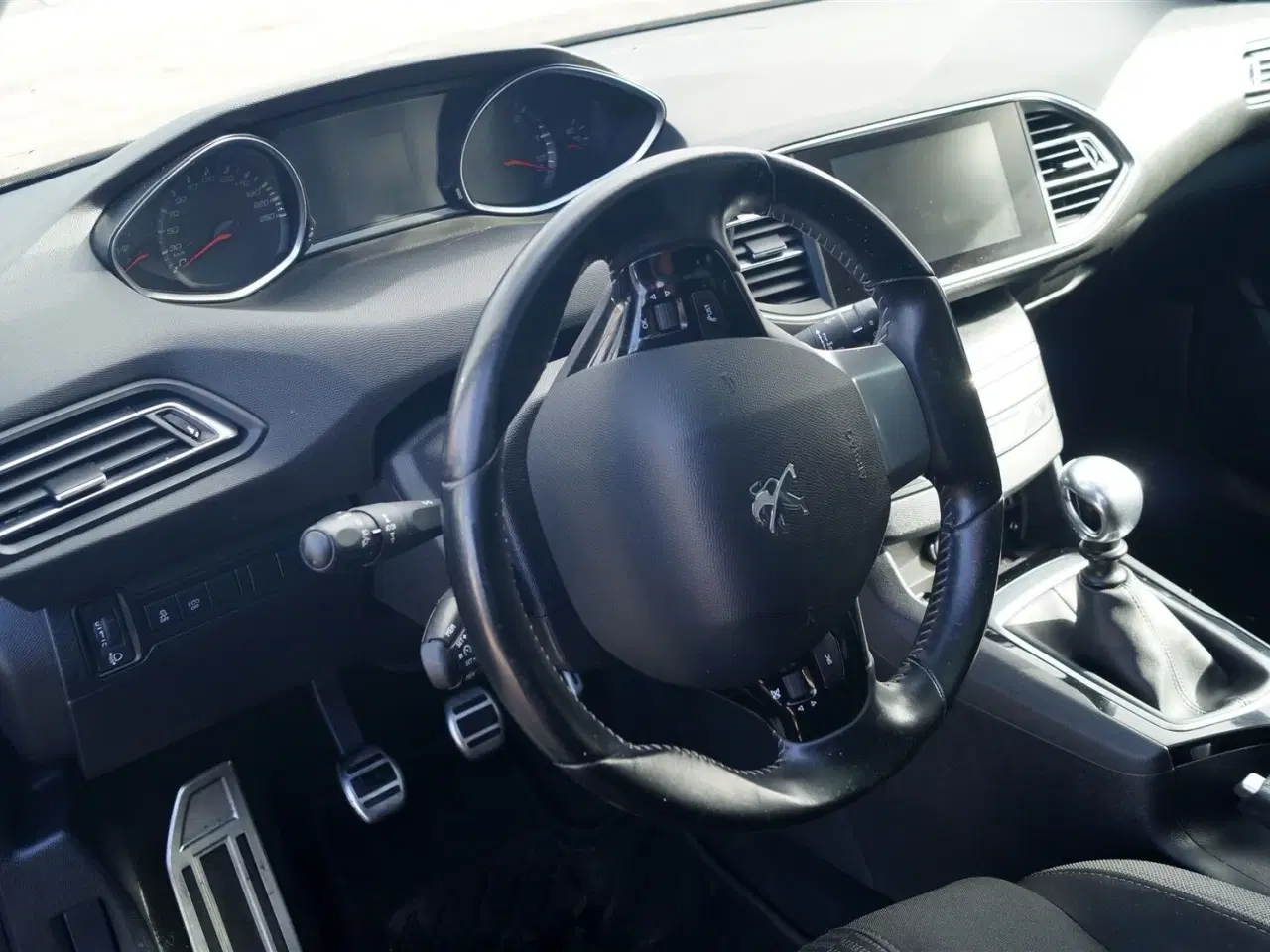 Billede 9 - Peugeot 308 SW 1,6 BlueHDi Style 120HK Stc