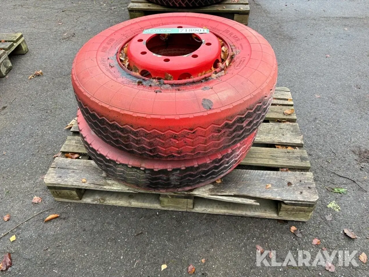 Billede 1 - Dæk med fælg Continental Radial GS RS 415