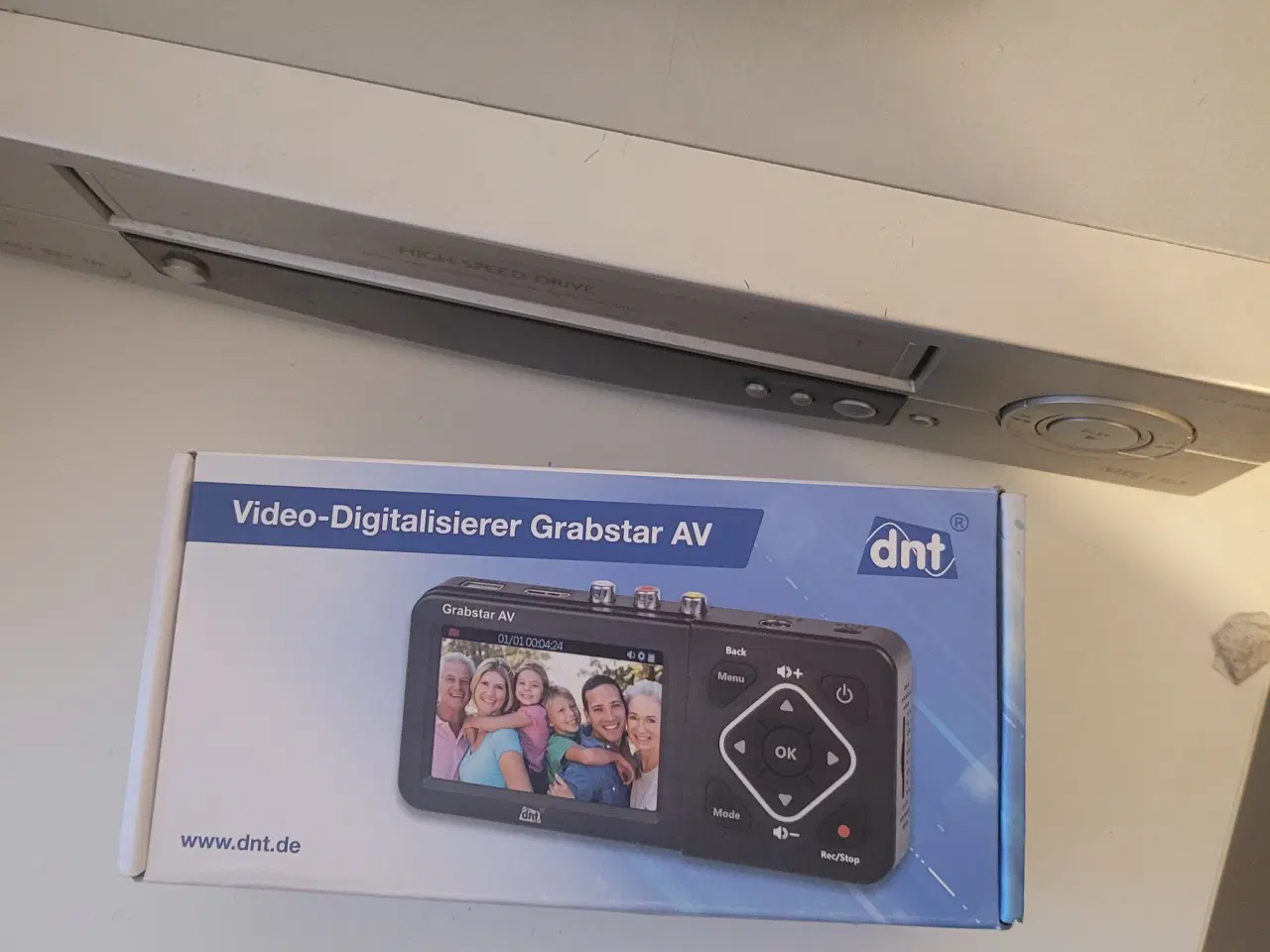 Billede 2 - Vhs afspiller inkl videograbber med egen skærm 