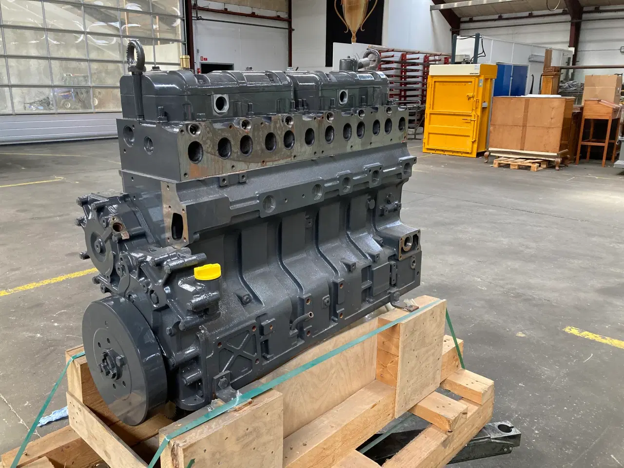Billede 1 - SISU  /  MF  Motor