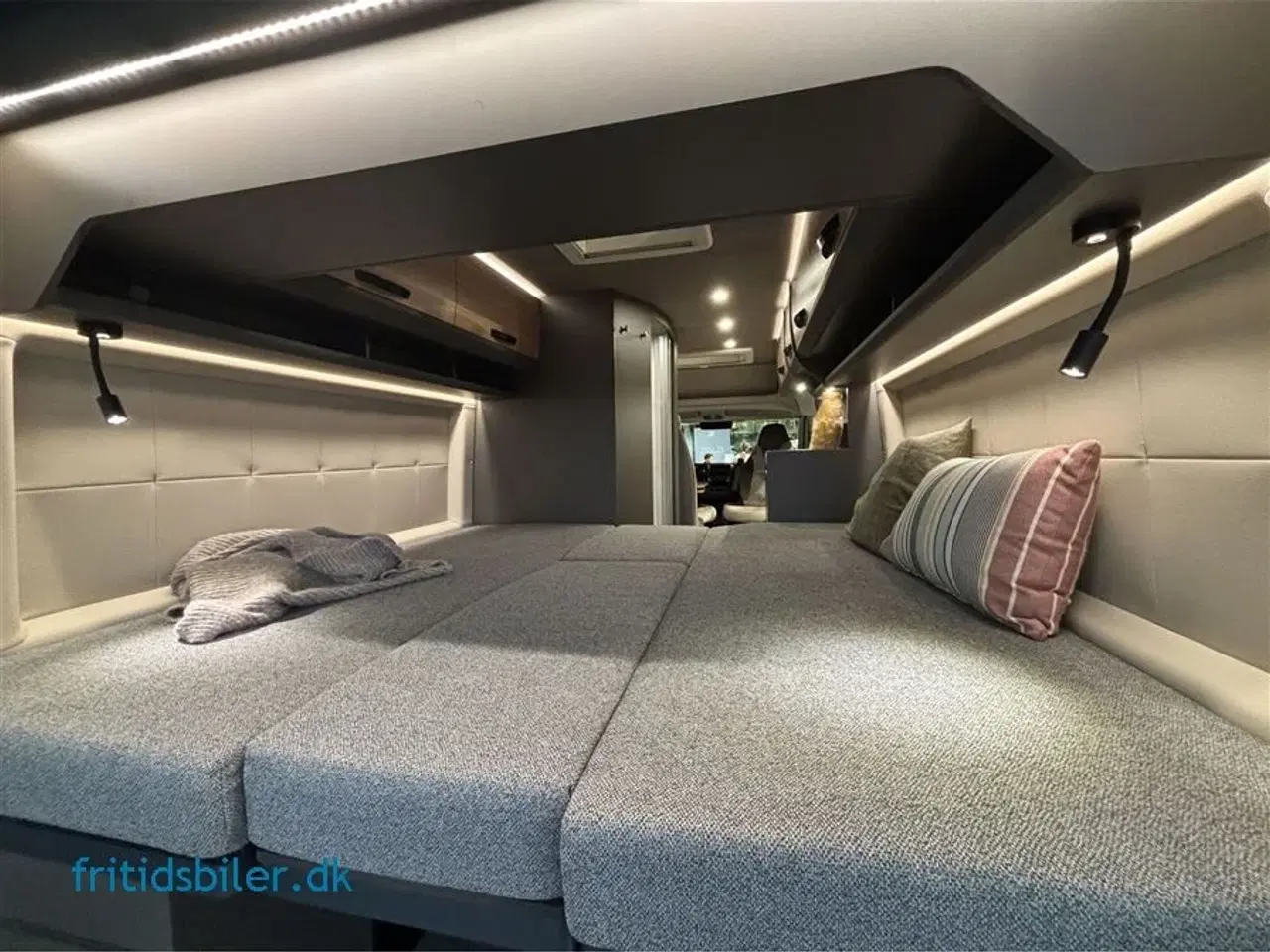 Billede 3 - 2026 - Bravia 636 180 Hk   Ny Bravia 636 – Perfekt sammensat med Antares-interiør og 180 Hk, automatgear