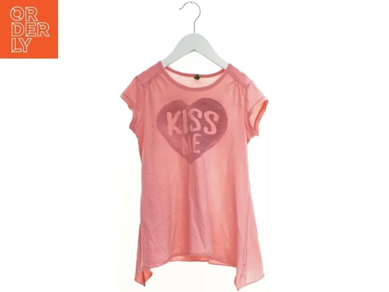 Billede 1 - T-Shirt fra Benetton (str. 140 cm)