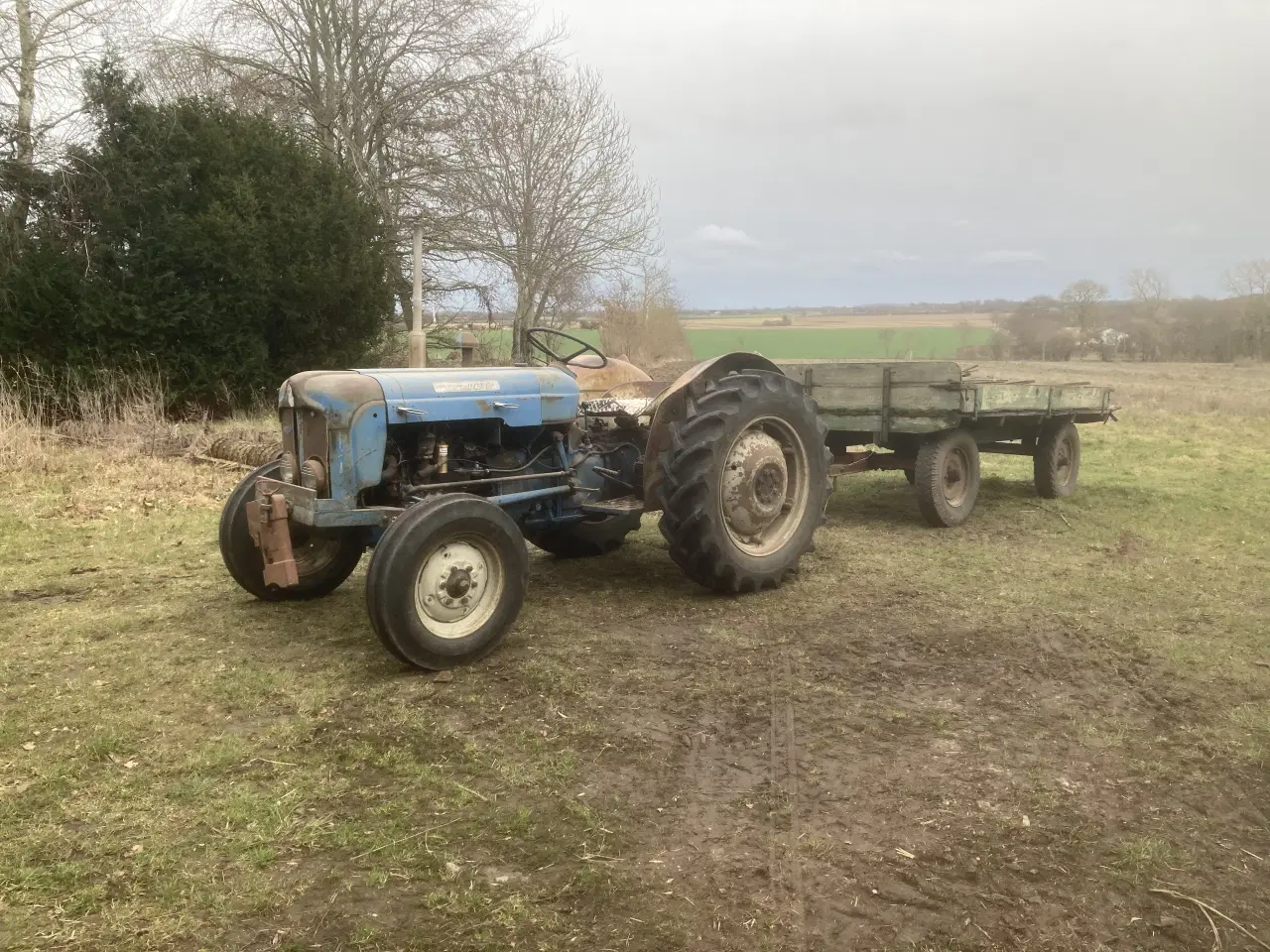 Billede 6 - 4 Hjulet gammel gummivogn