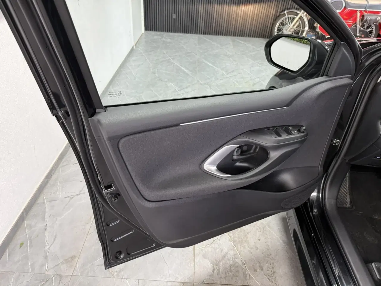 Billede 22 - Mazda 2 1,5 VVT-I  Hybrid Pure Plus Pack CVT 116HK 5d Trinl. Gear