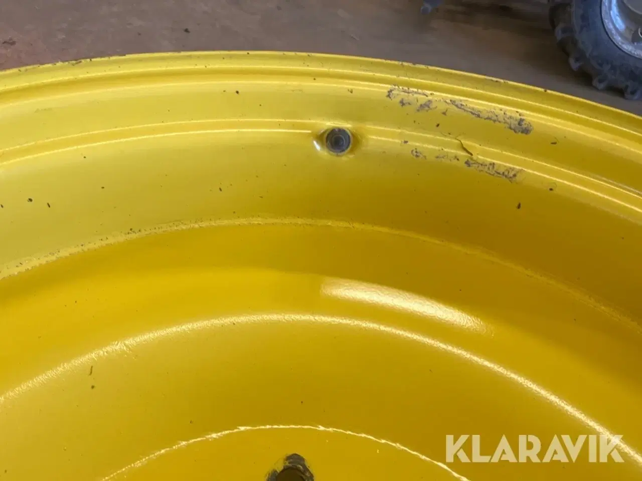 Billede 10 - Fælge og Fælgplader  4 styk 38"