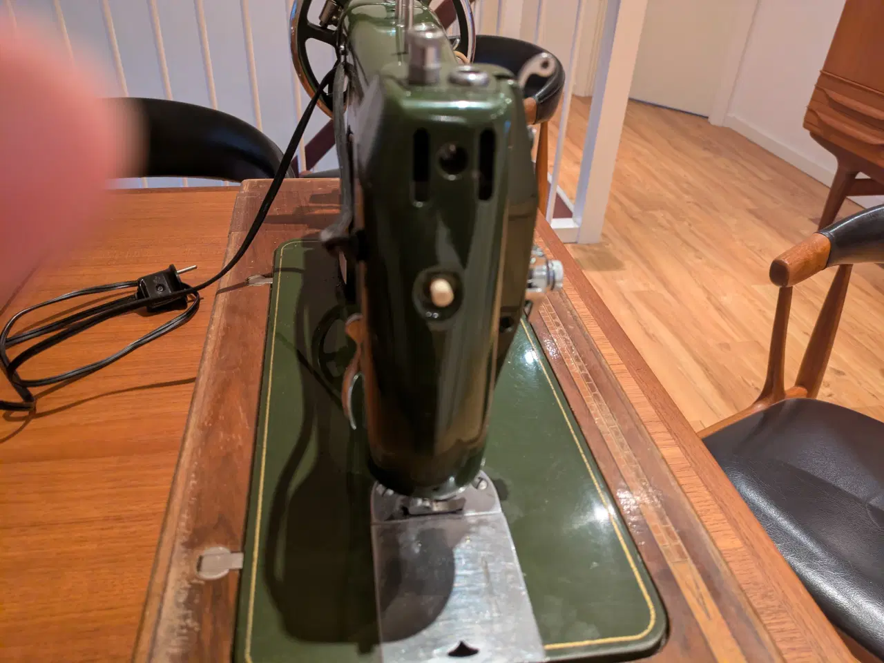 Billede 7 - Velholdt "Gritzner VG" symaskine