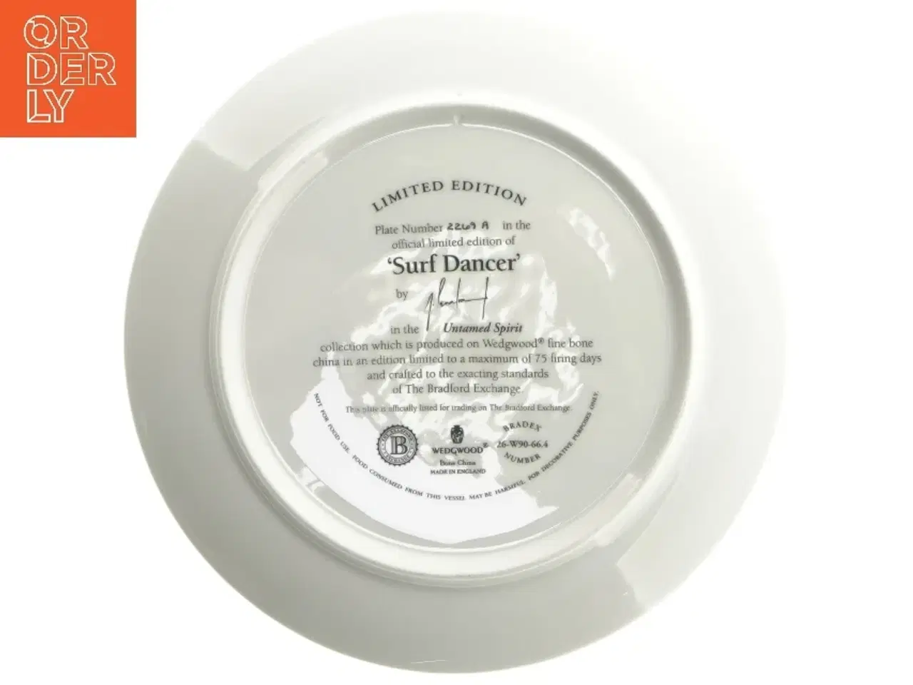 Billede 4 - Dekorativ tallerken med hestemotiv fra Wedgwood (str. Ø 20 cm)