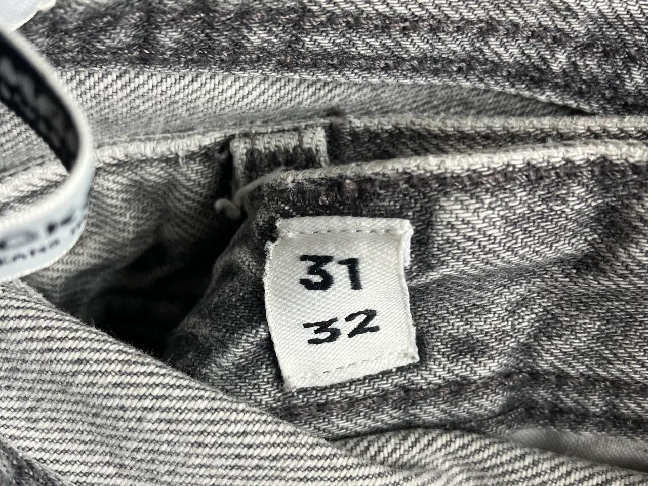 Billede 5 - Tøj pakke Jack & jones str L