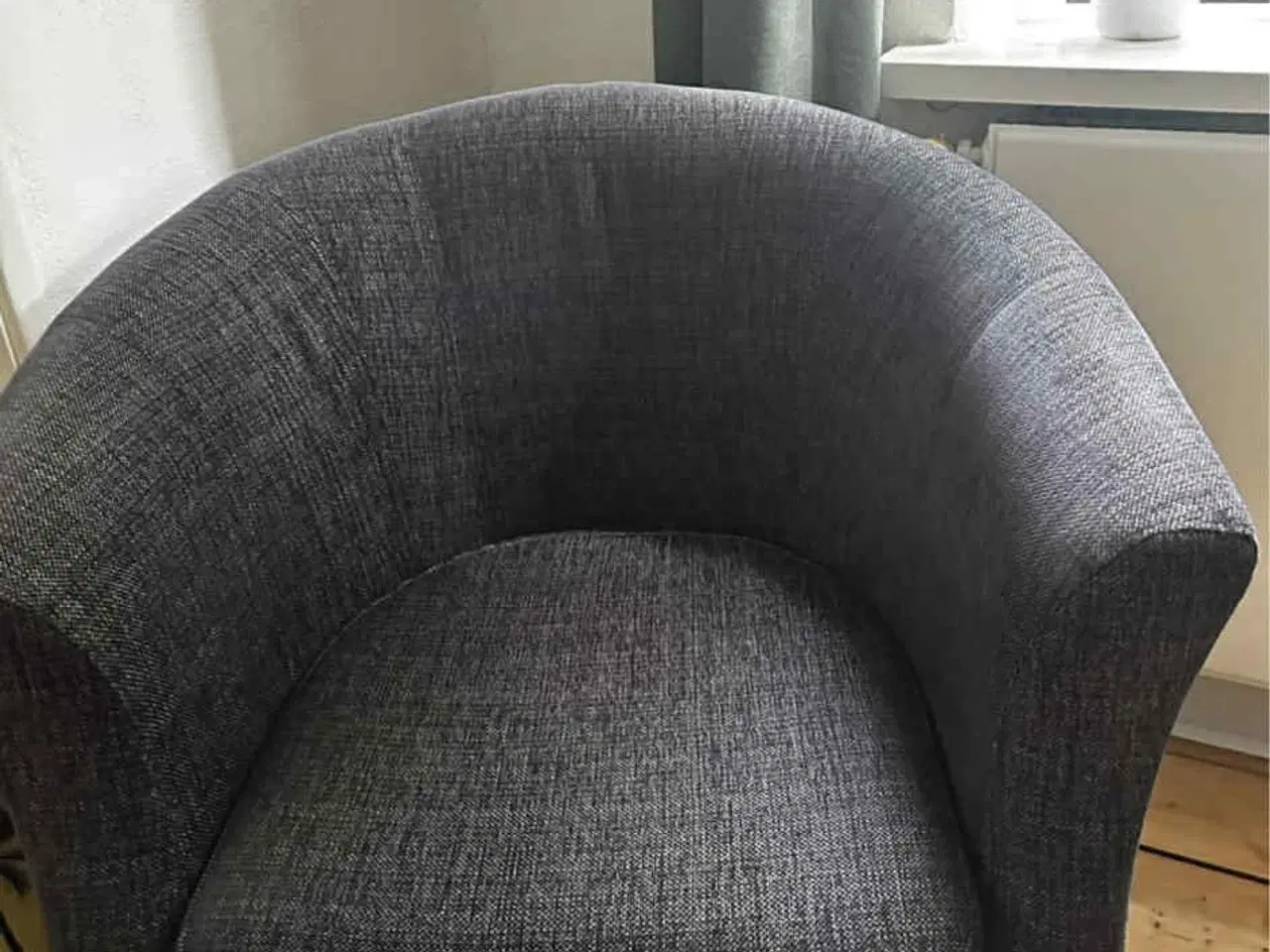 Billede 2 - Sofa og stol
