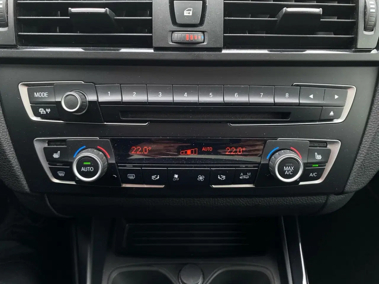 Billede 16 - BMW 118d 2,0 D 143HK 3d 6g