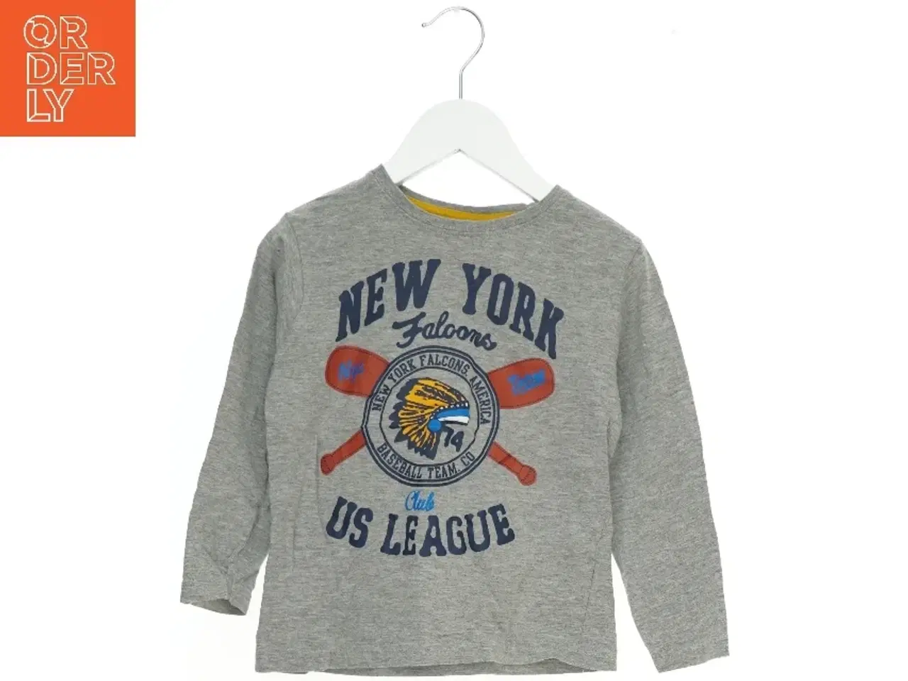 Billede 1 - Bluse (str. 110 cm)