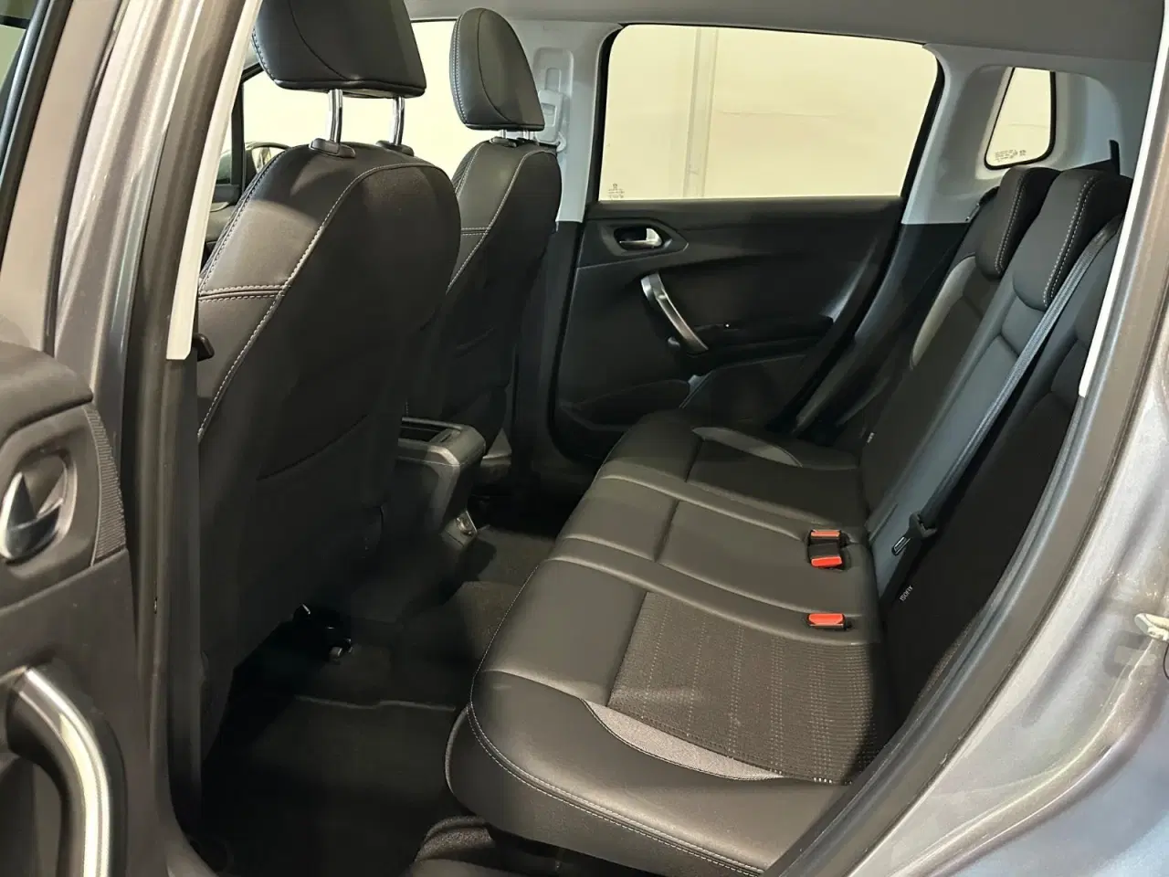 Billede 16 - Peugeot 2008 1,2 e-THP 110 Allure Sky