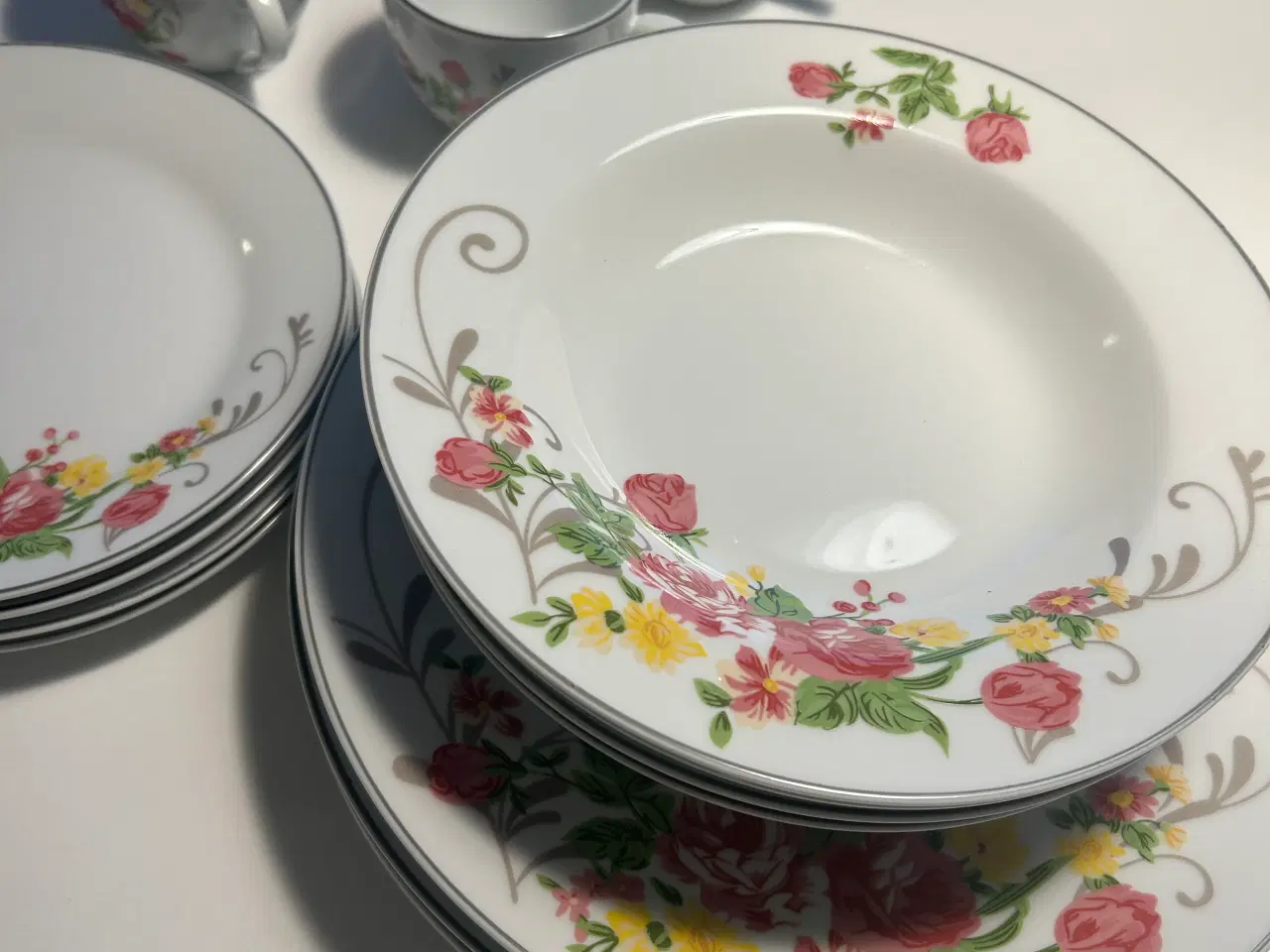 Billede 2 - Servicesæt + en masse glas