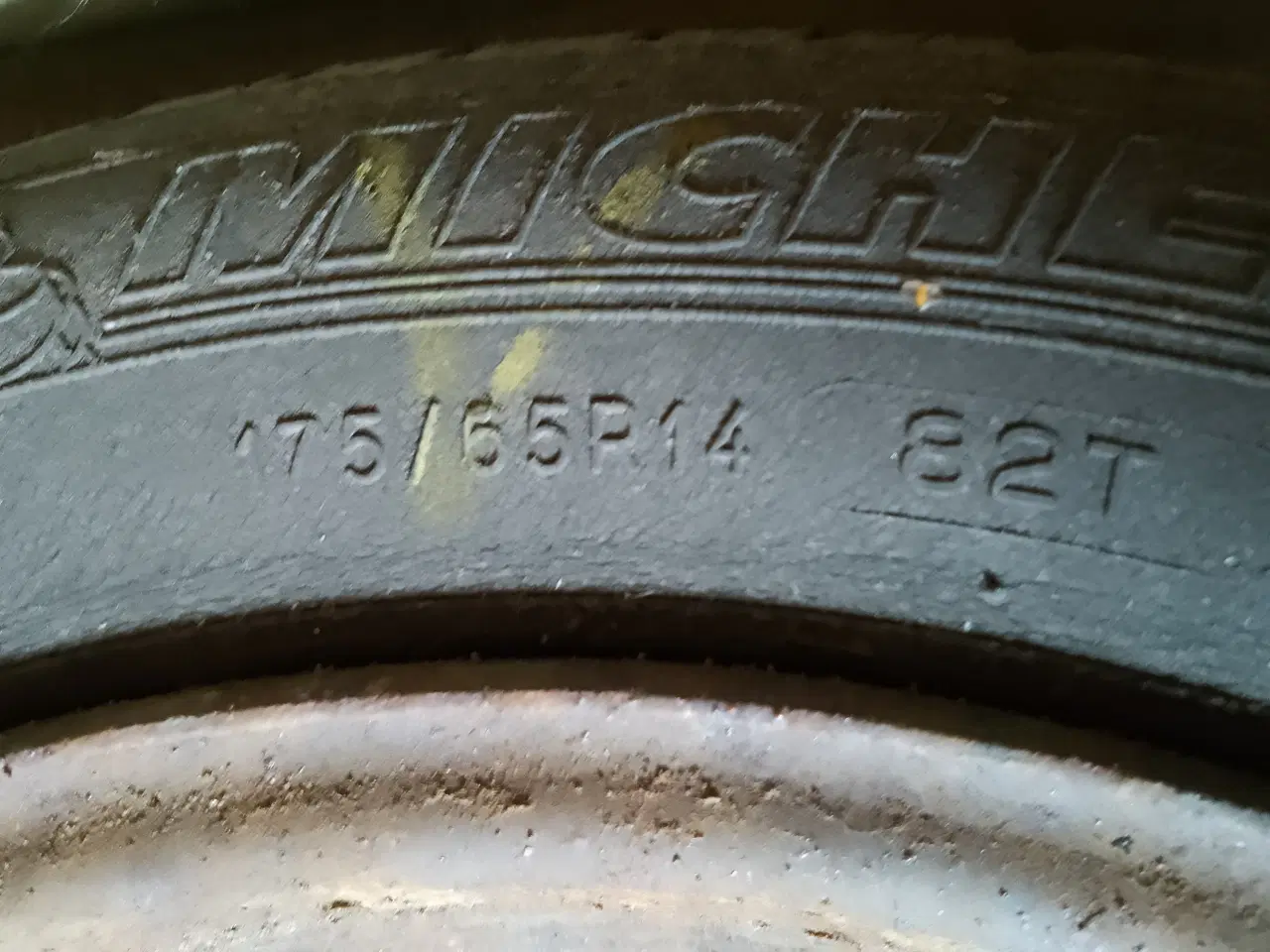 Billede 2 - Michelin-dæk m. fælge 175/65 R14