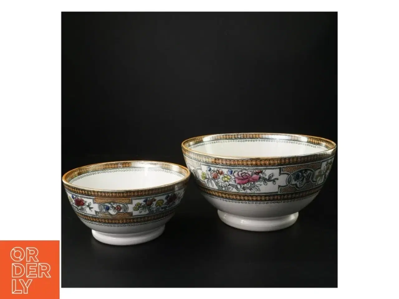 Billede 1 - Porcelænskåle med blomstermotiv