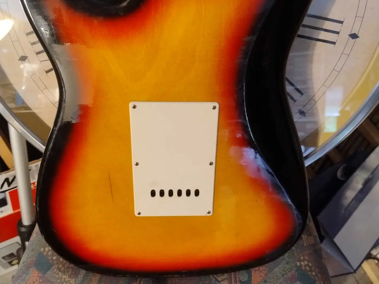 Billede 5 - Elguitar challenge kun til reservedele 
