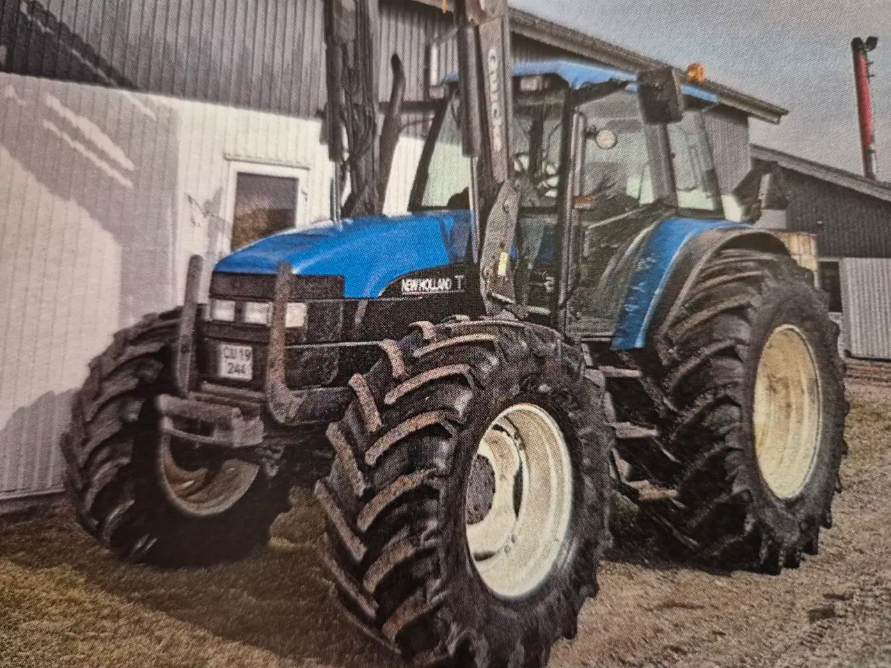 Billede 2 - Super fin New Holland med Ålø Q989 frontlæsser