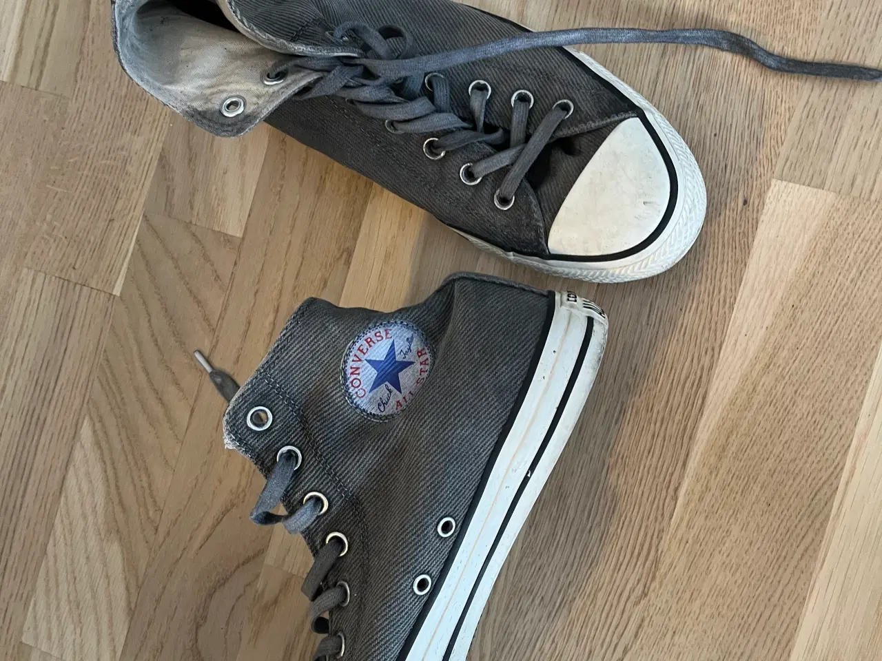 Billede 1 - Converse sko