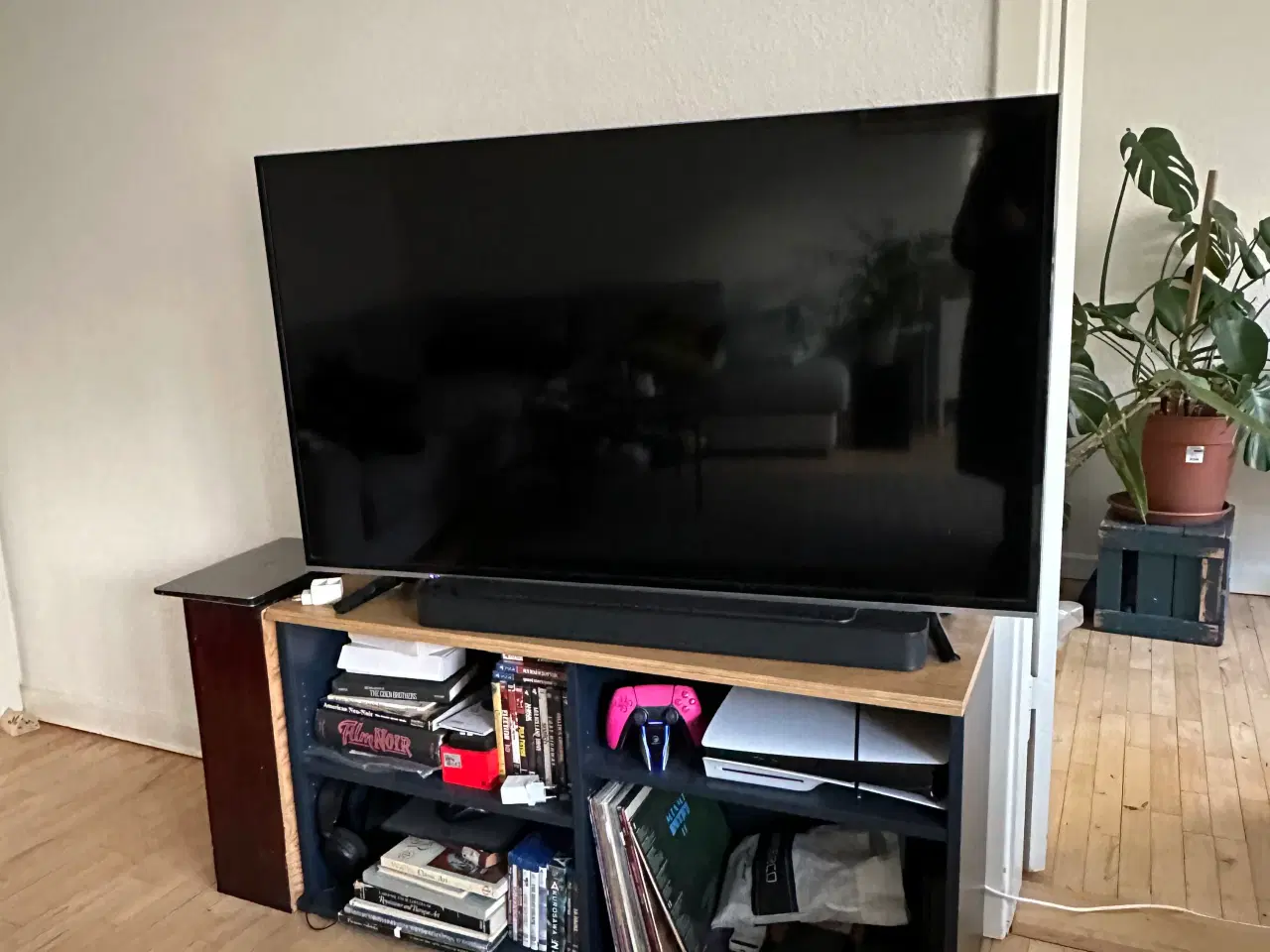 Billede 2 - 55” Grundig 4k LED TV sælges