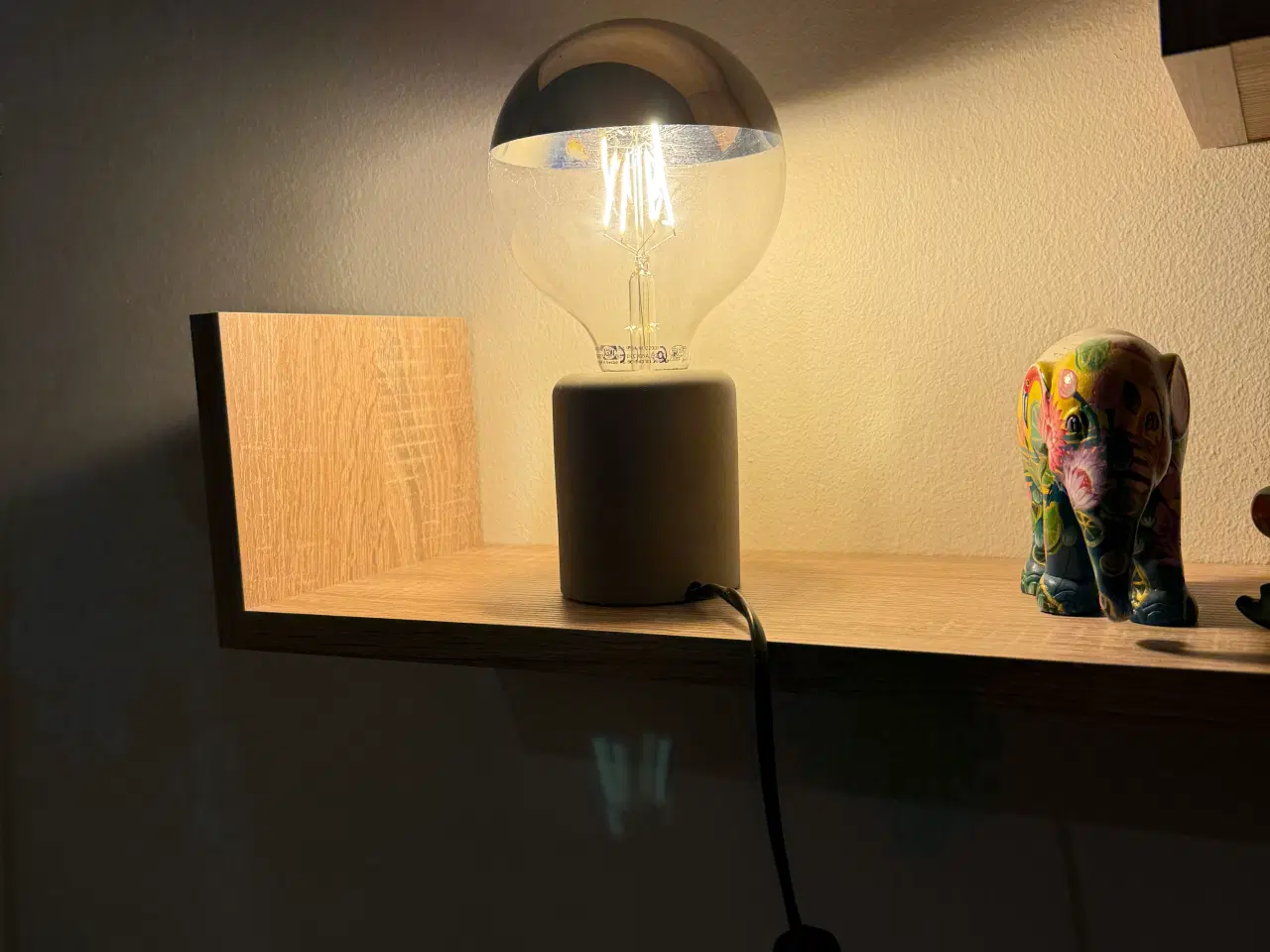 Billede 2 - 2 bordlamper fra IKEA 