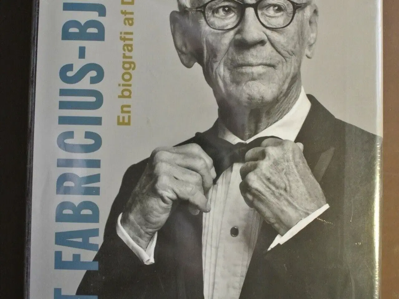 Billede 1 - bent fabricius-bjerre - en biografi. ny i plast, a