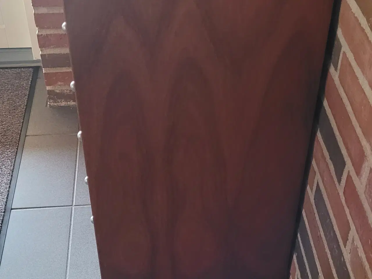 Billede 2 - Kommode I teaktræ. 