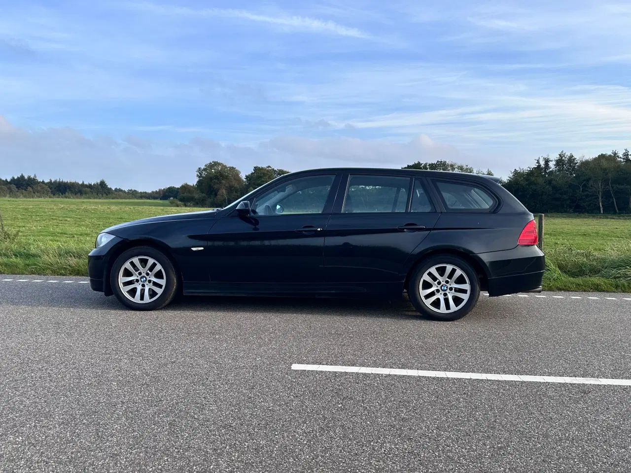 Billede 6 - Bmw e91 320 med plader og syn