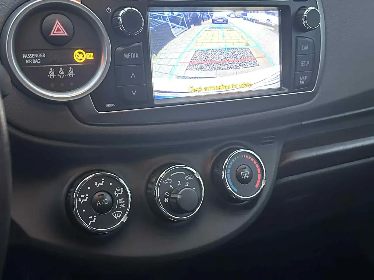 Billede 6 - Toyota Yaris 1,0 VVT-i T2 Touch - LAV KM