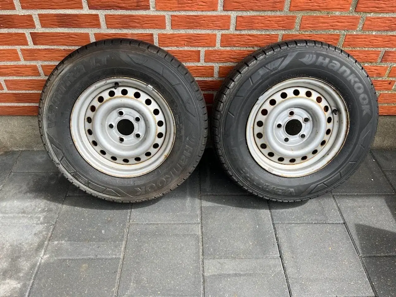 Billede 2 - dæk til campingvogn