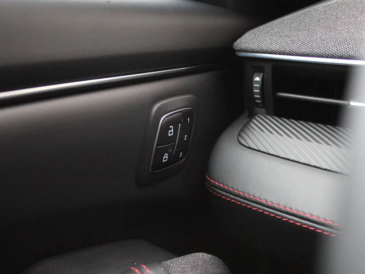 Billede 6 - Ford Mustang Mach-E EL SR Premium AWD 269HK 5d Aut.