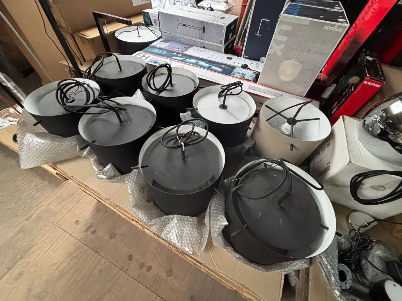 Billede 3 - Stort parti lamper - Evt bytte