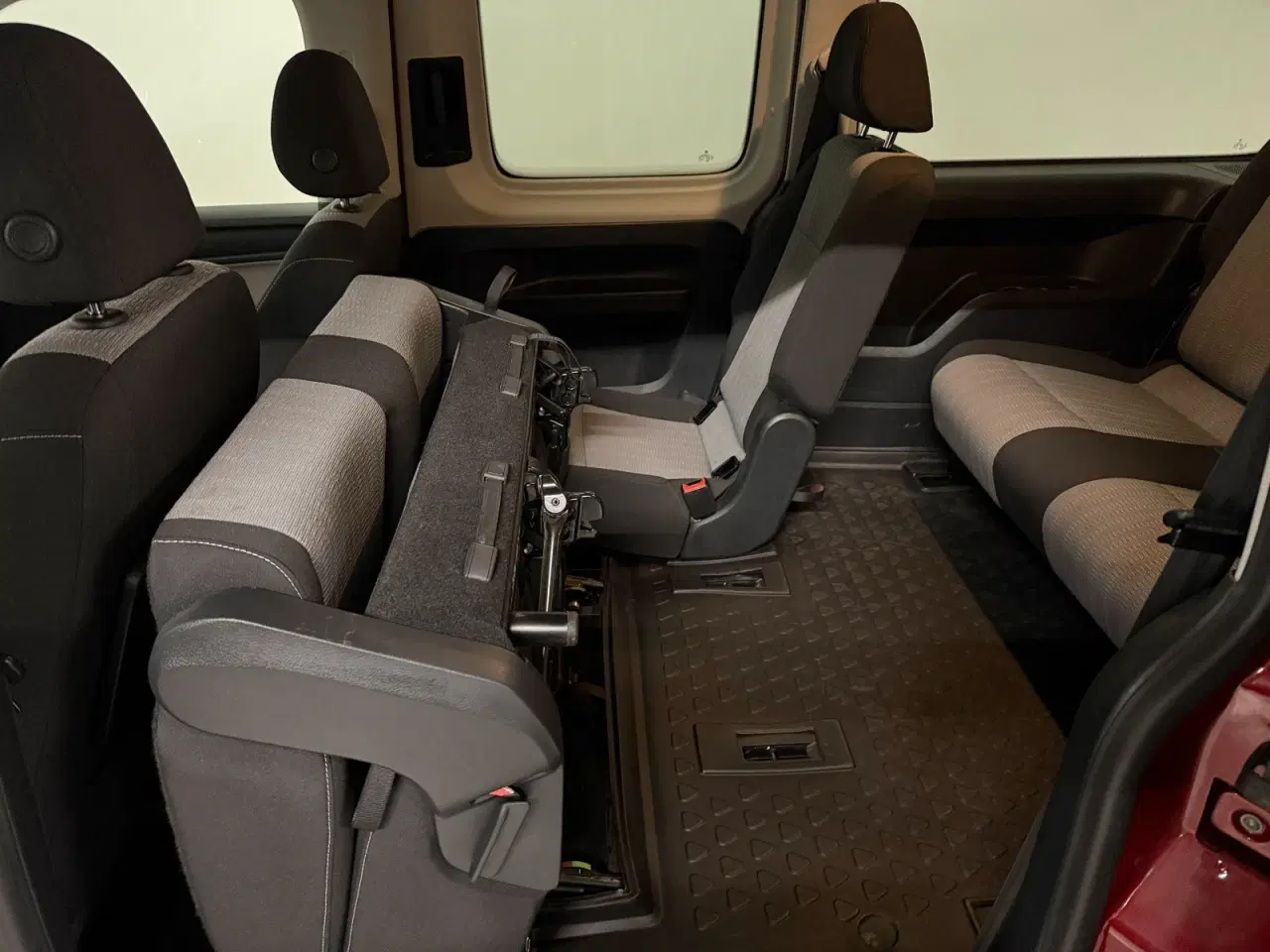 Billede 8 - VW Caddy Maxi 2,0 TDi 102 Comfortline DSG