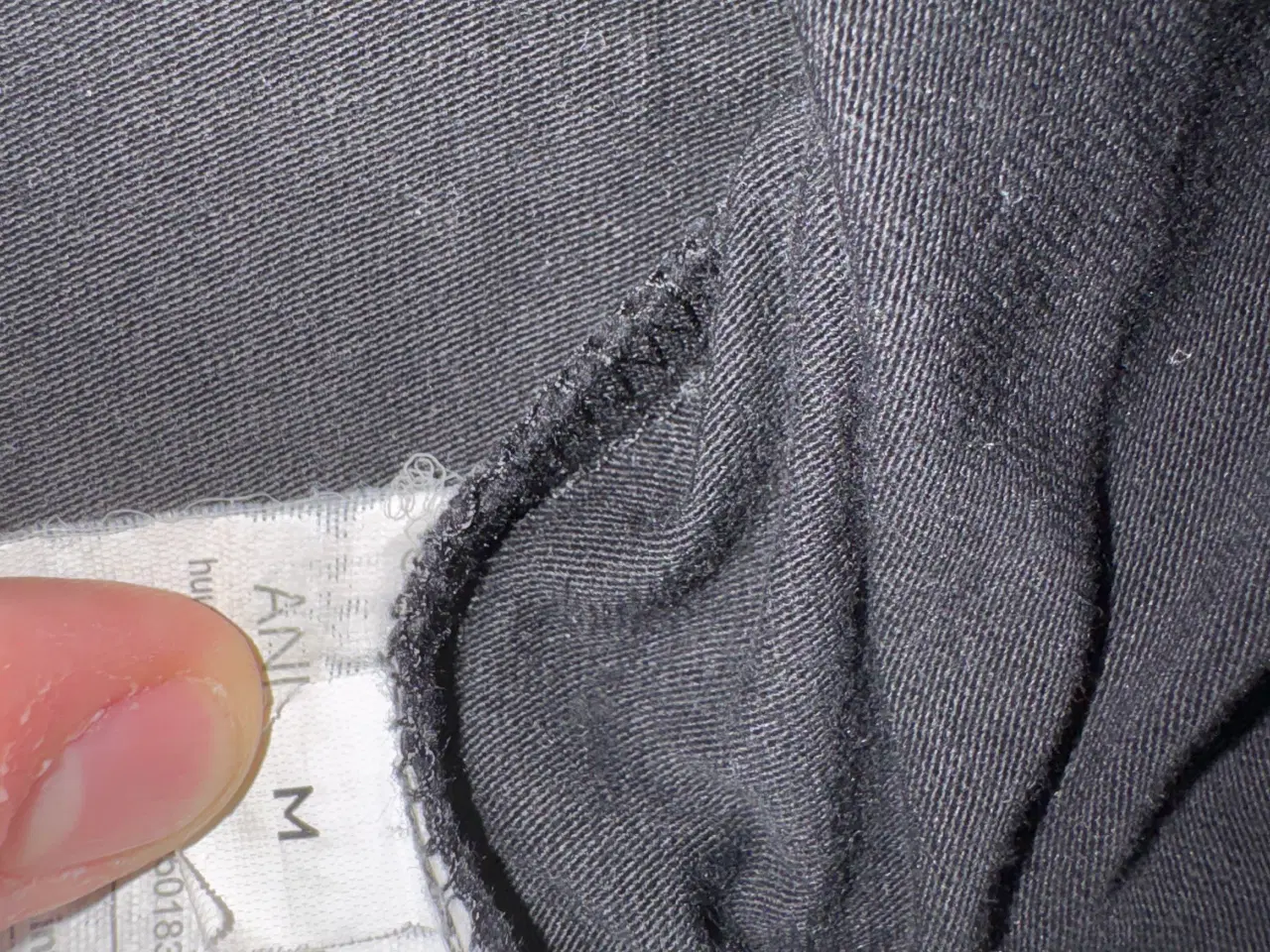 Billede 4 - Pæn trøje sælges