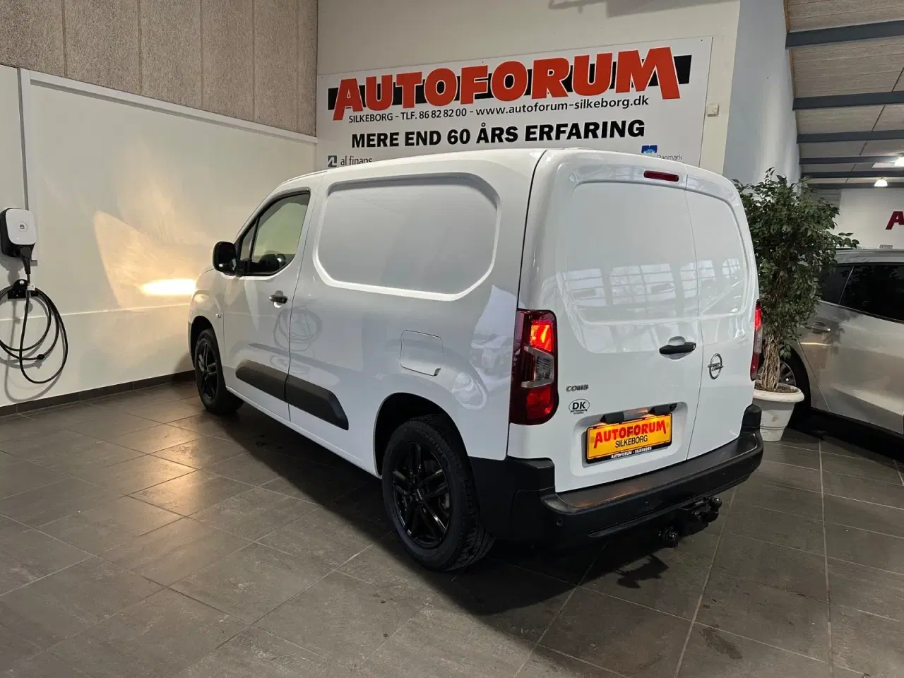 Billede 17 - Opel Combo 1,5 D 102 Enjoy L1V1