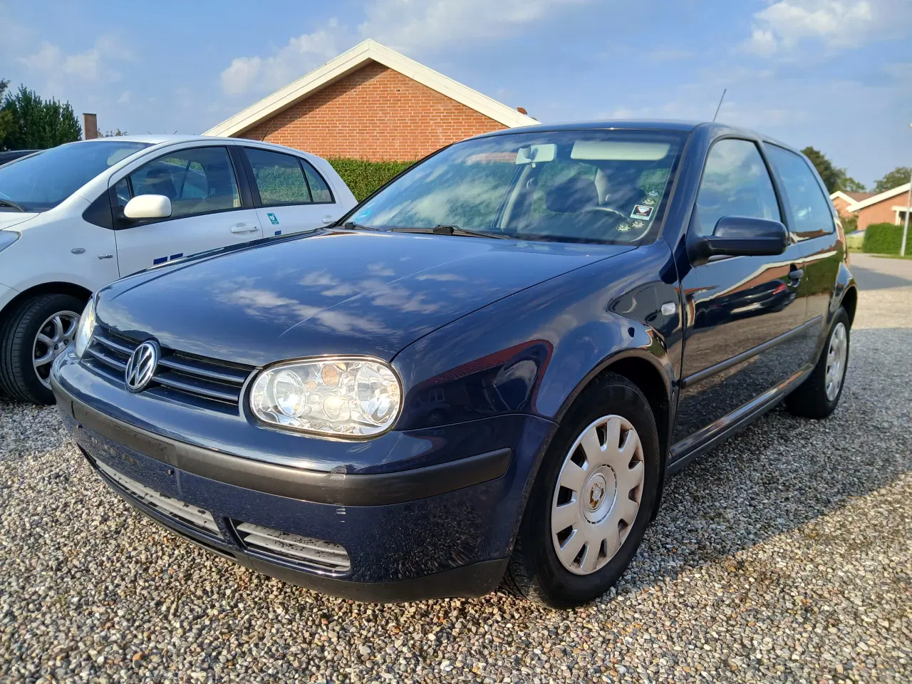 Billede 2 - VW Golf 1,4 . Air-Con . Nysynet.