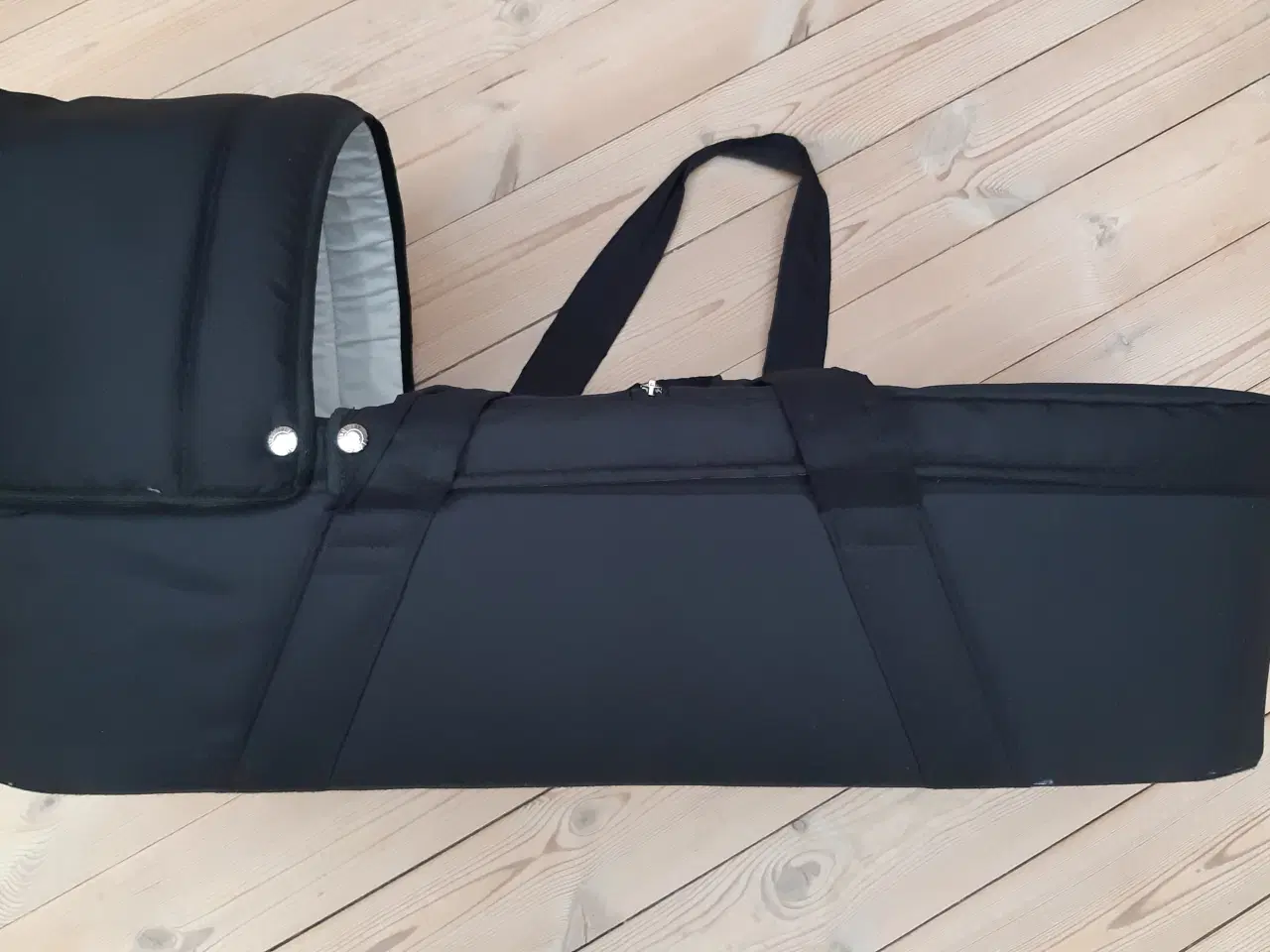 Billede 3 - TRILLE lift - med lækker madras - SE ALLE FOTOS