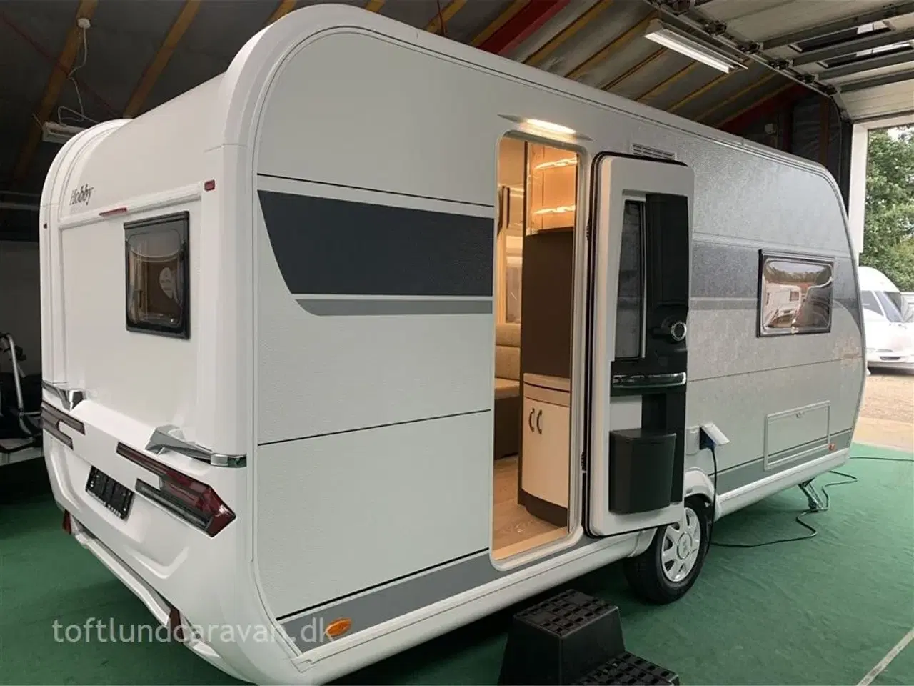 Billede 10 - 2026 - Hobby Excellent 460 SL   Ny 2026 KOMMER SNART PÅ LAGER. Enkeltsenge samt endekøkken og stort badeværelse. LAV VÆGT.