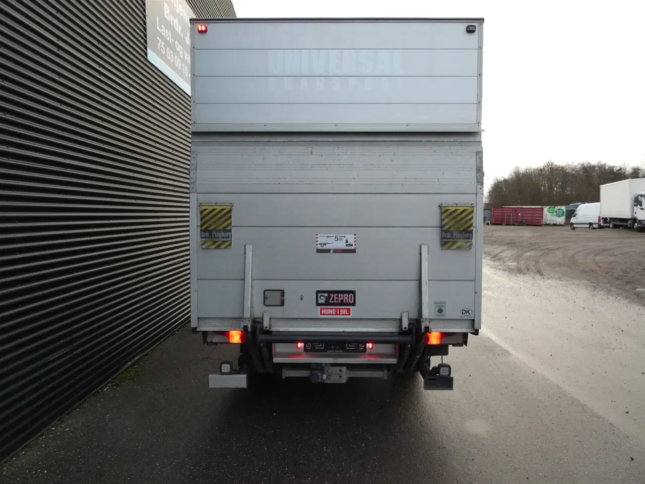 Billede 6 - Mercedes-Benz Sprinter 317 2,0 CDI Alu.kasse m./lift RWD 9G-Tronic 170HK Ladv./Chas. Aut.