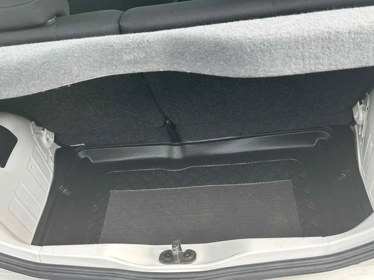 Billede 10 - 1.0 MPI 75 HK 5-dørs Hatchback AUT ( 2014 ) 