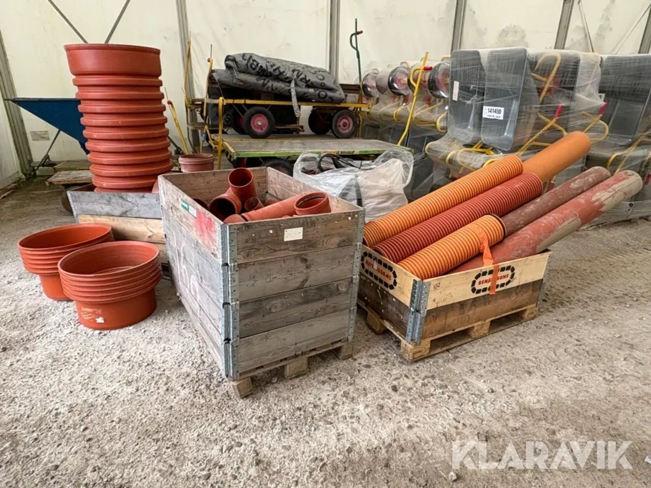Billede 2 - Assorterede rør og fittings Wavin - 4 paller