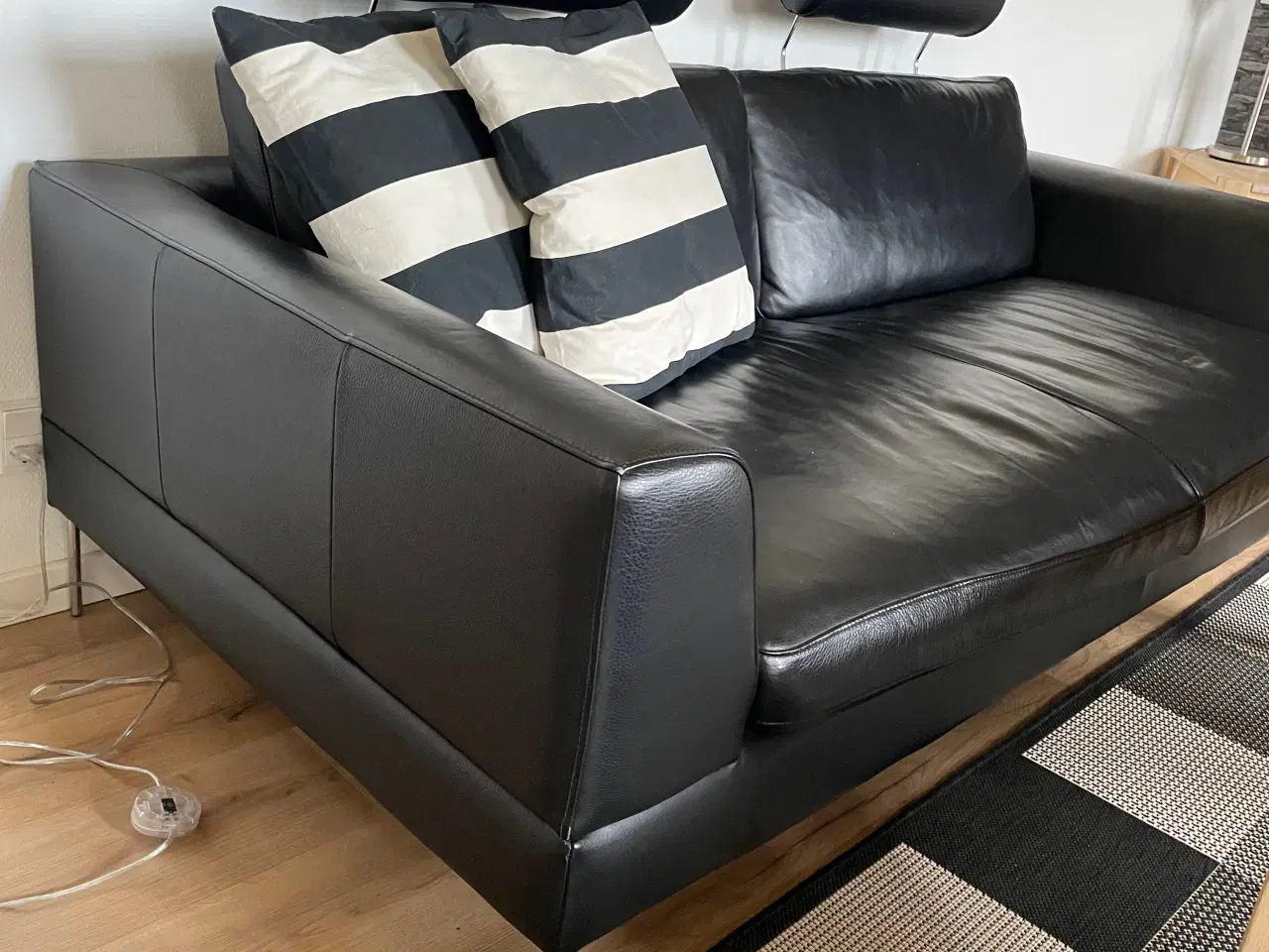 Billede 5 - Hjort Knudsen 2 1/2 Pers sofa med nakkestøtter 