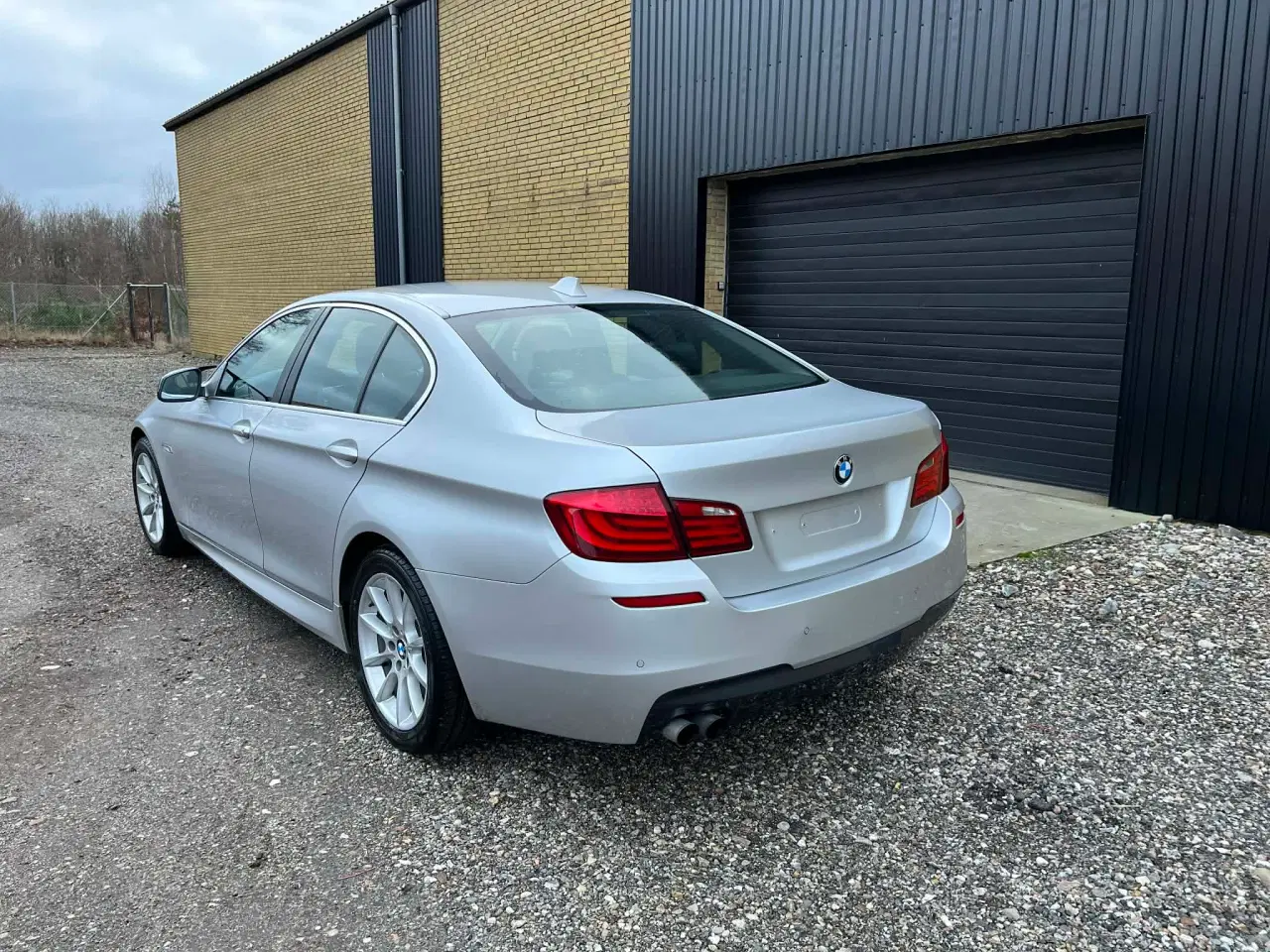 Billede 4 - Super flot 523I 3.0 