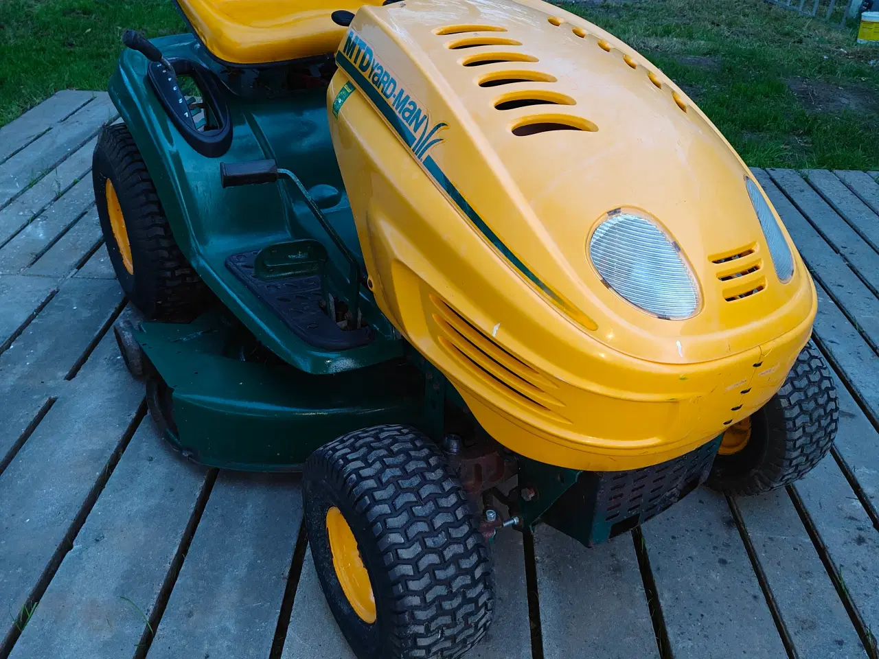 Billede 2 - MTD Yard Man 14.5HK Havetraktor