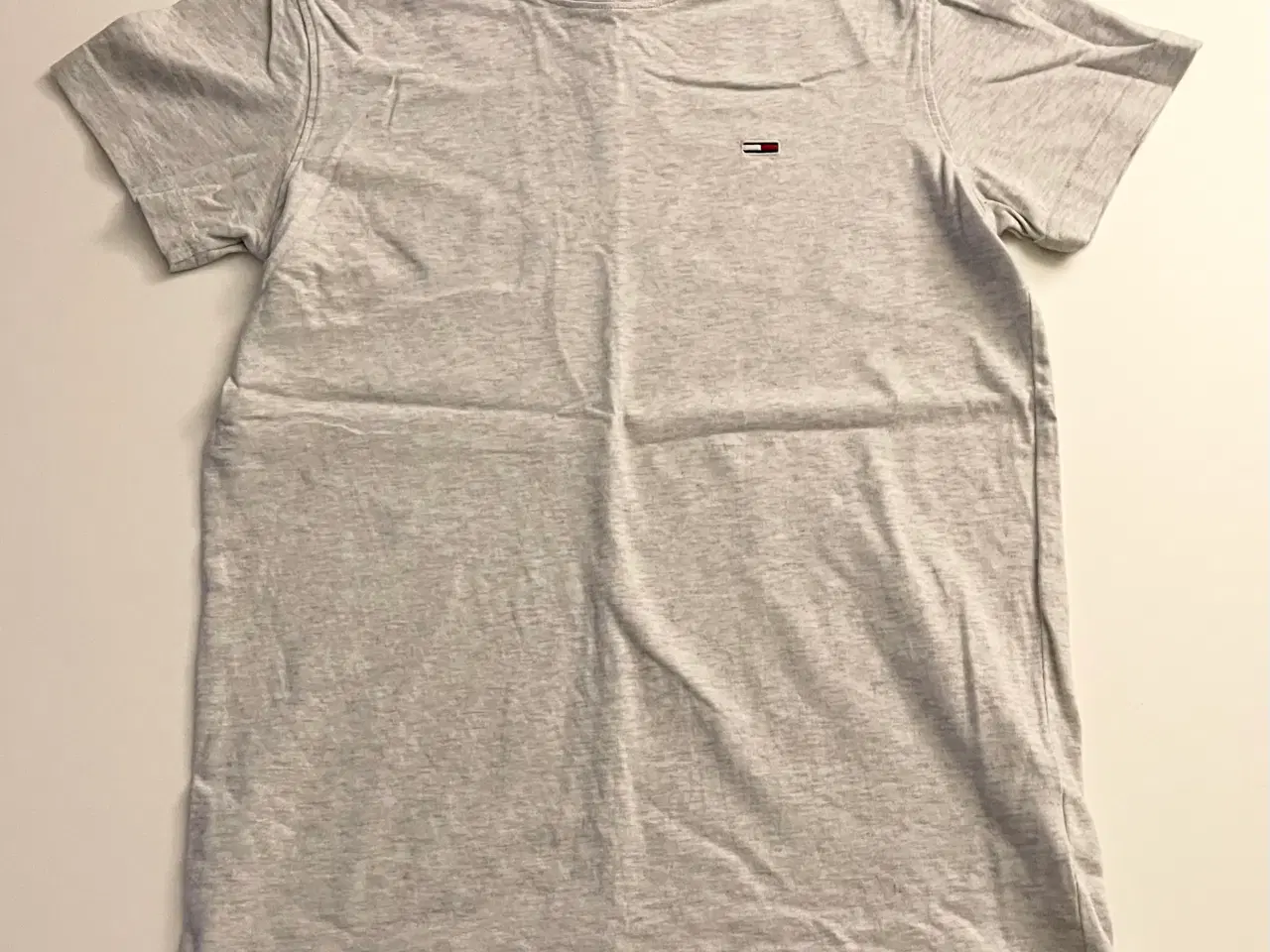 Billede 1 - Tommy Hilfiger ny t-shirt 