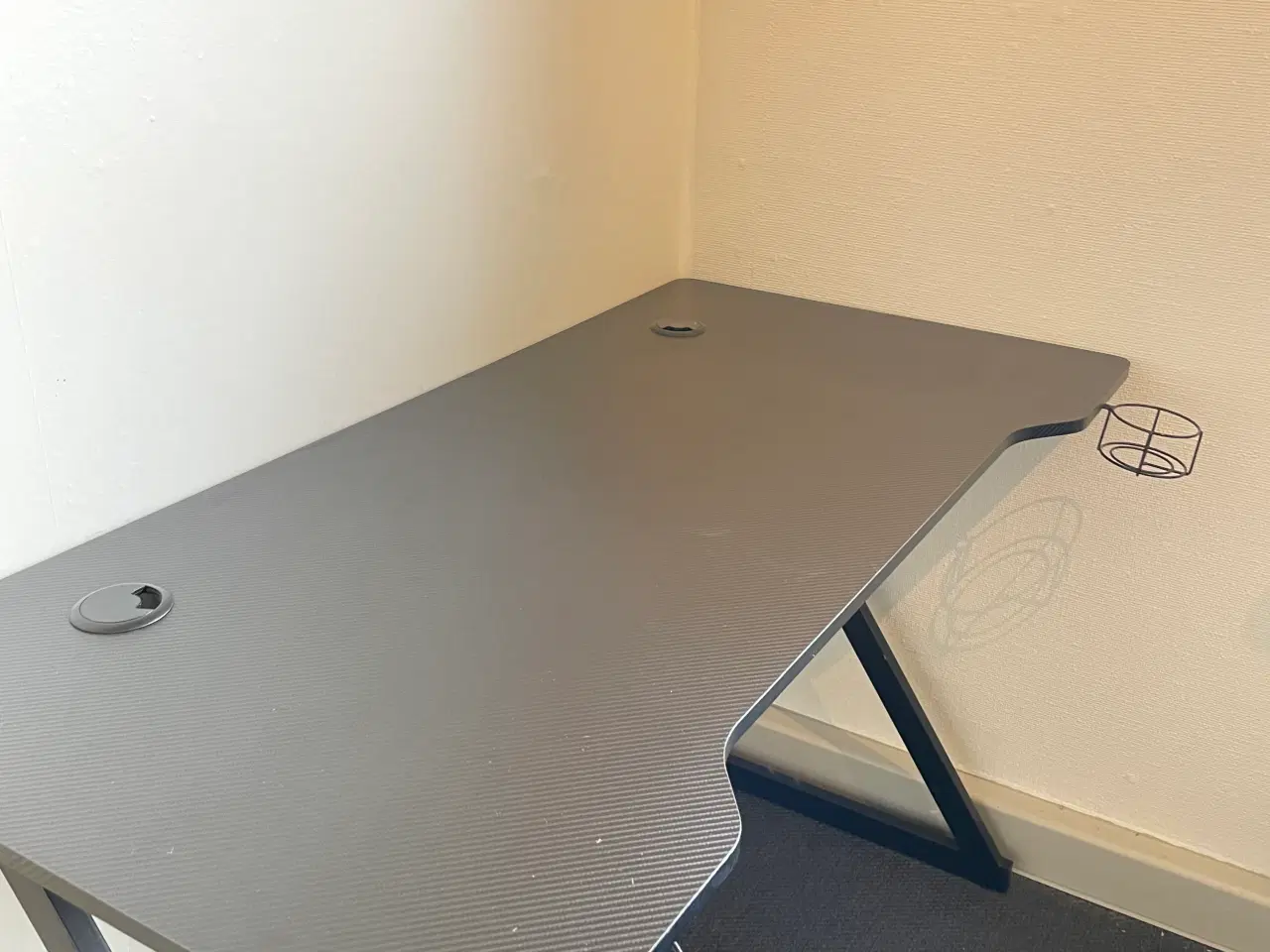 Billede 2 - Gamer bord med kop og headset holder 